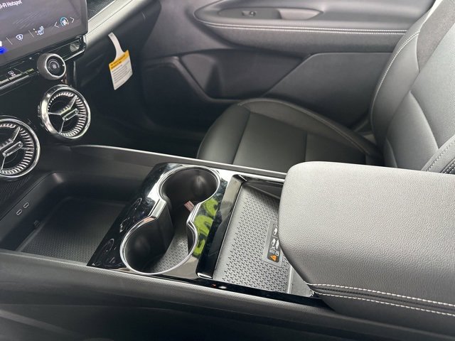 New 2026 Chevrolet Blazer EV LT image 17