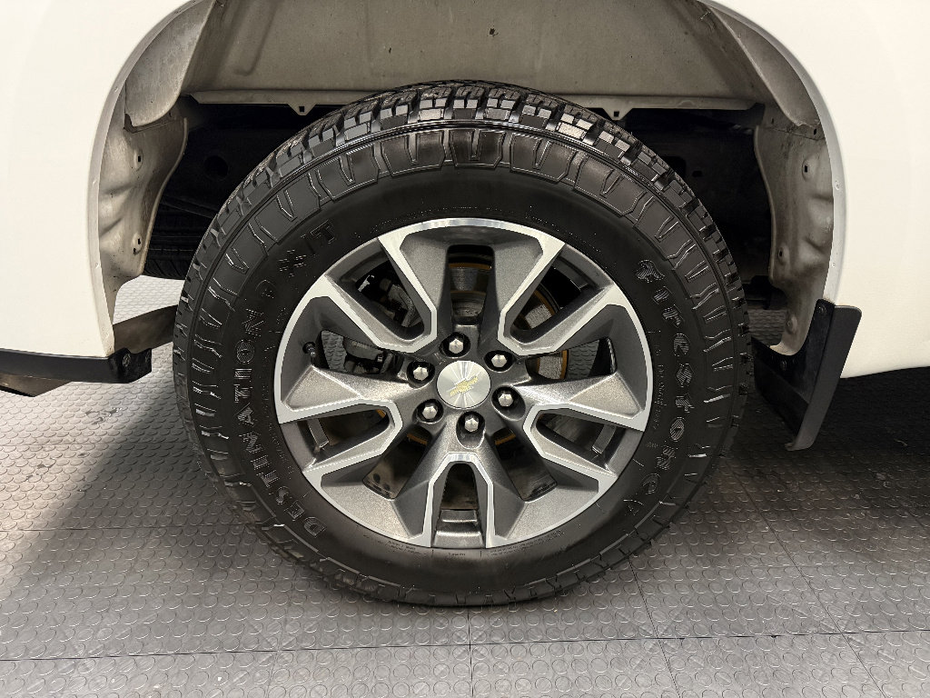 Used 2019 Chevrolet Silverado 1500 LT w/ All-Star Edition AWD/4WD image 12