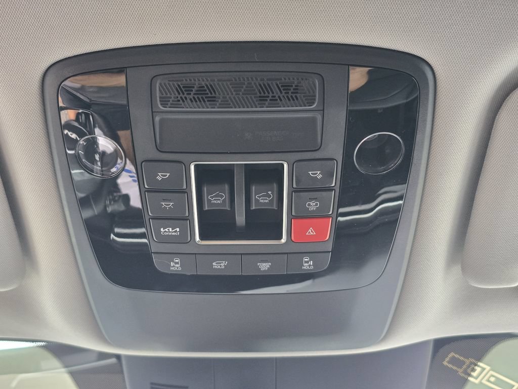 Certified 2025 Kia Carnival SX Prestige FWD image 25