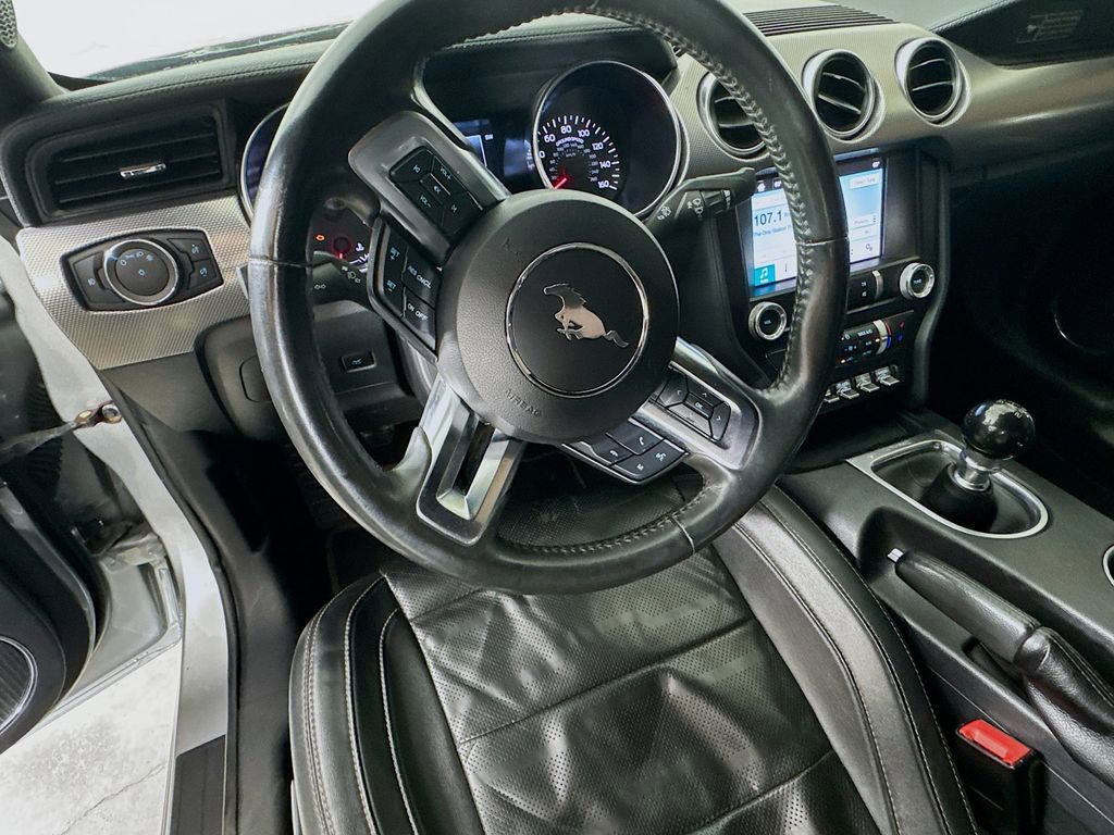 Used 2020 Ford Mustang GT RWD image 12