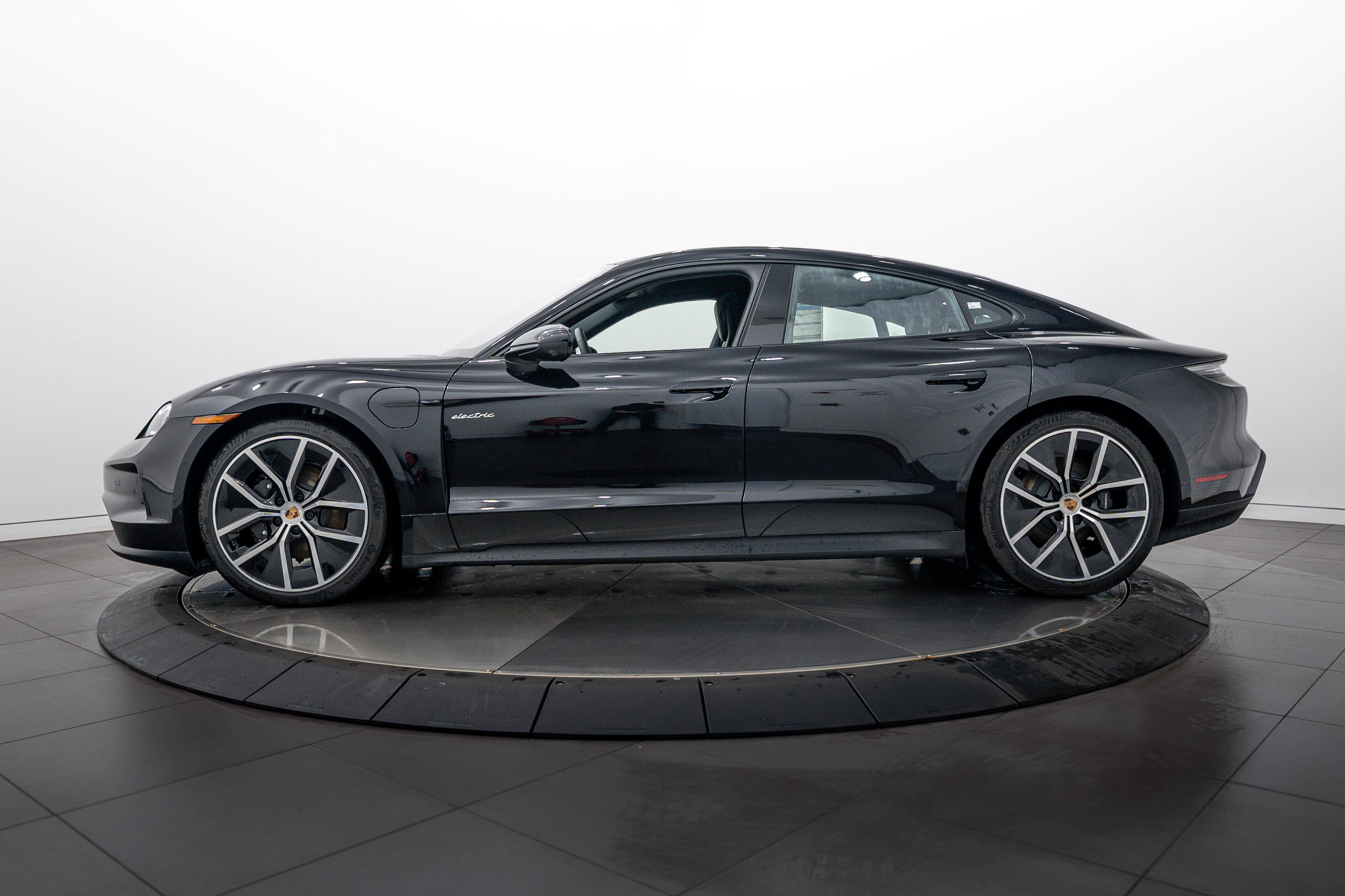 New 2026 Porsche Taycan AWD/4WD image 2