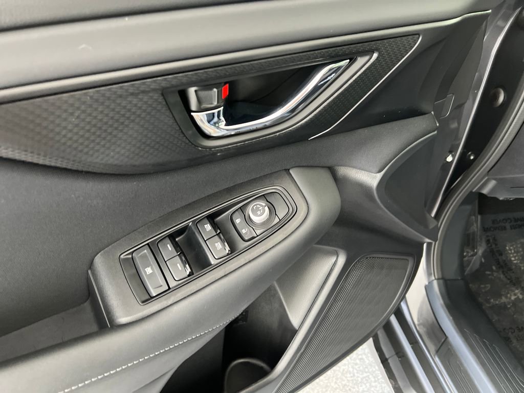 Used 2025 Subaru Outback Premium w/ Popular Package #1A image 13