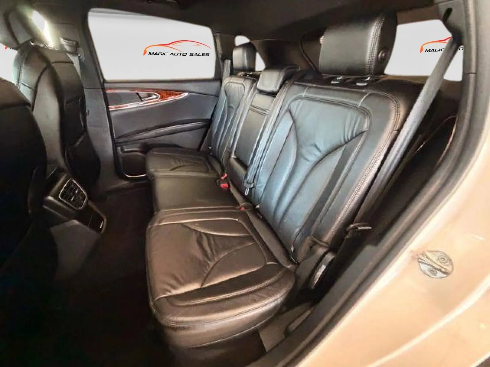 Used 2017 Lincoln MKX Select w/ Select Plus Package image 13