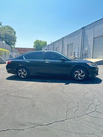 Used 2017 Honda Accord LX image 1