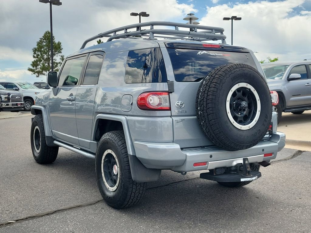 Used 2013 Toyota FJ Cruiser 4WD image 6