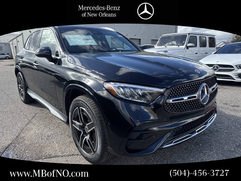 Used 2026 Mercedes-Benz GLC 300 4MATIC image 1