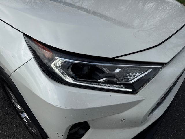 Used 2020 Toyota RAV4 Limited w/ Limited Grade Weather Package image 12