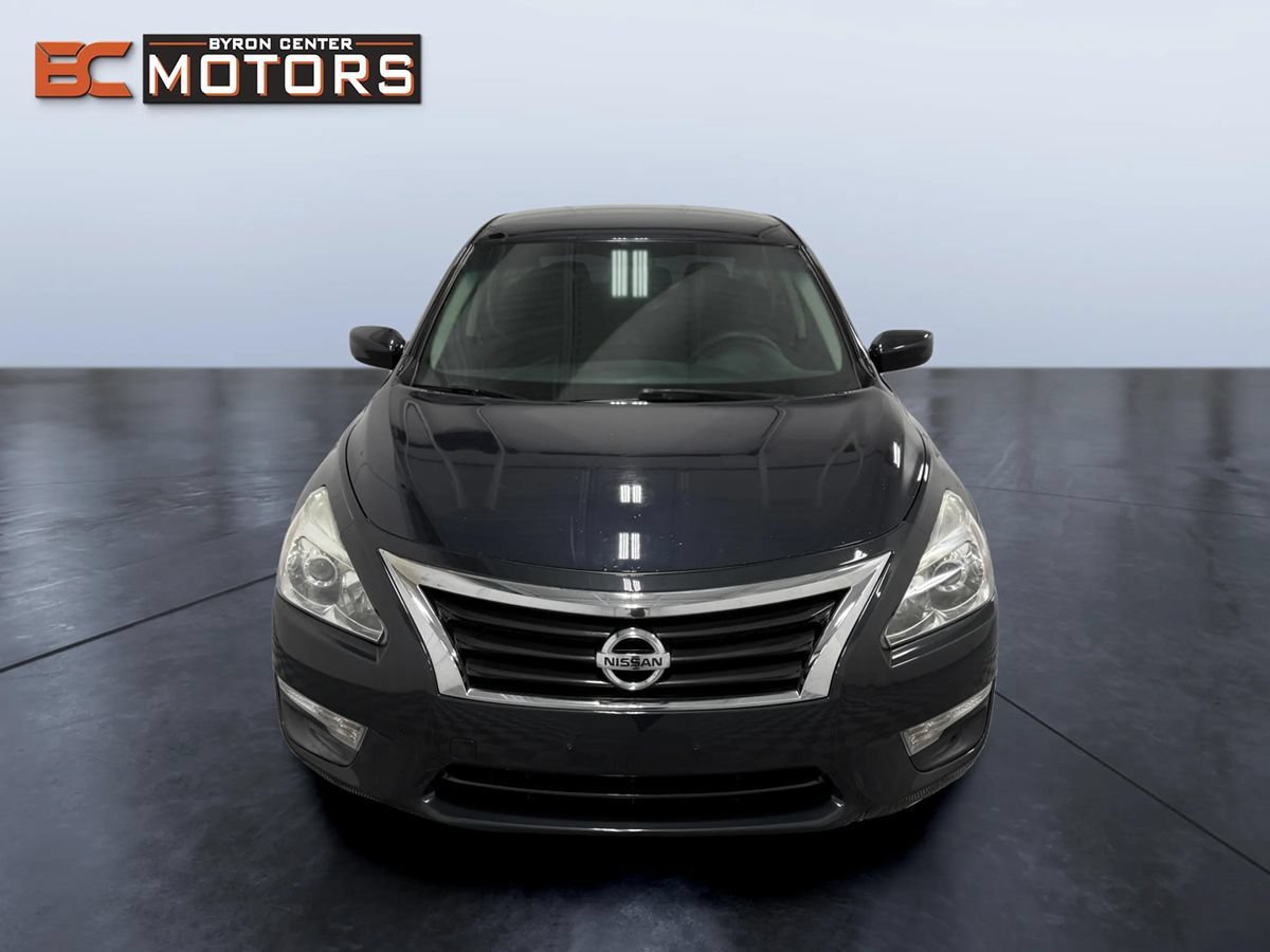 Used 2014 Nissan Altima 2.5 S FWD image 8