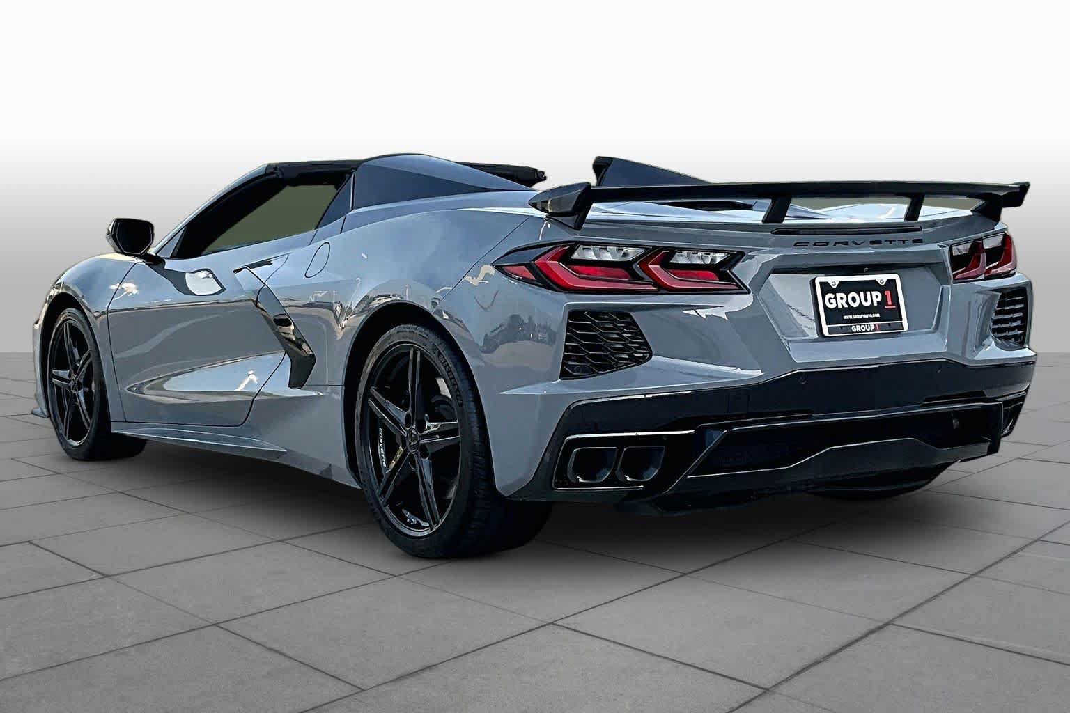 Used 2025 Chevrolet Corvette Stingray Preferred Conv w/ Z51 Performance Package RWD image 12