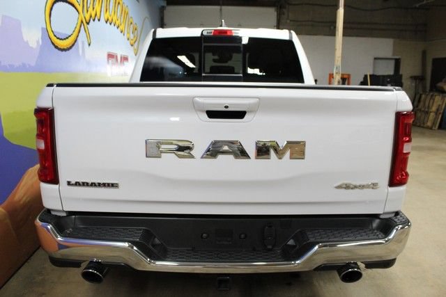 Used 2025 RAM 1500 Laramie AWD/4WD image 5