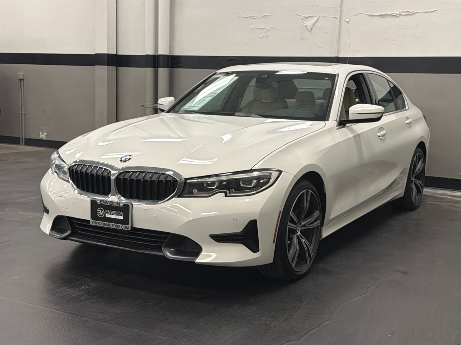 Used 2021 BMW 330i Sedan w/ Convenience Package RWD image 6