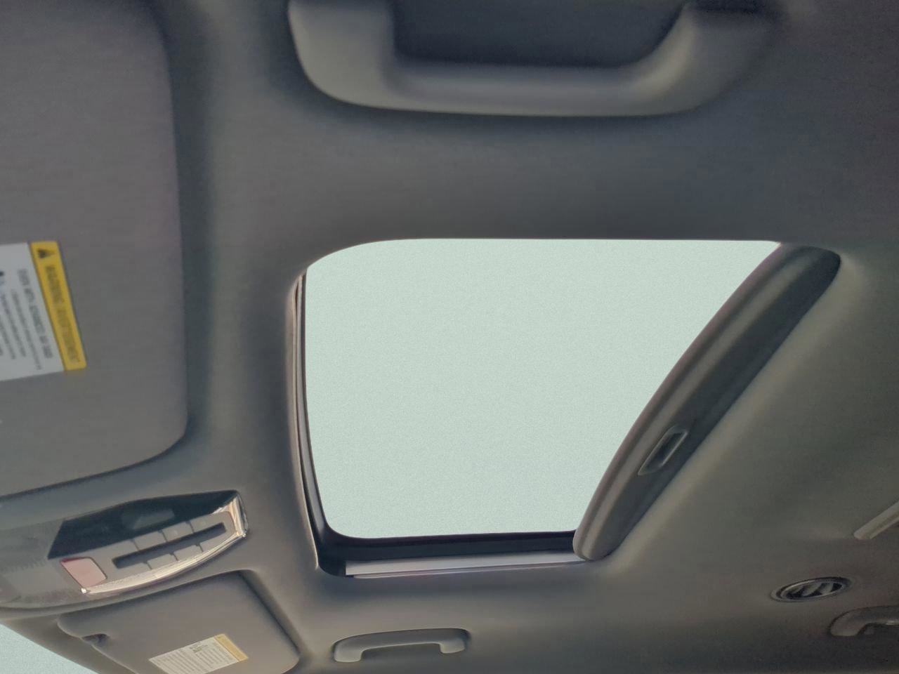 New 2026 Kia EV9 Light image 15