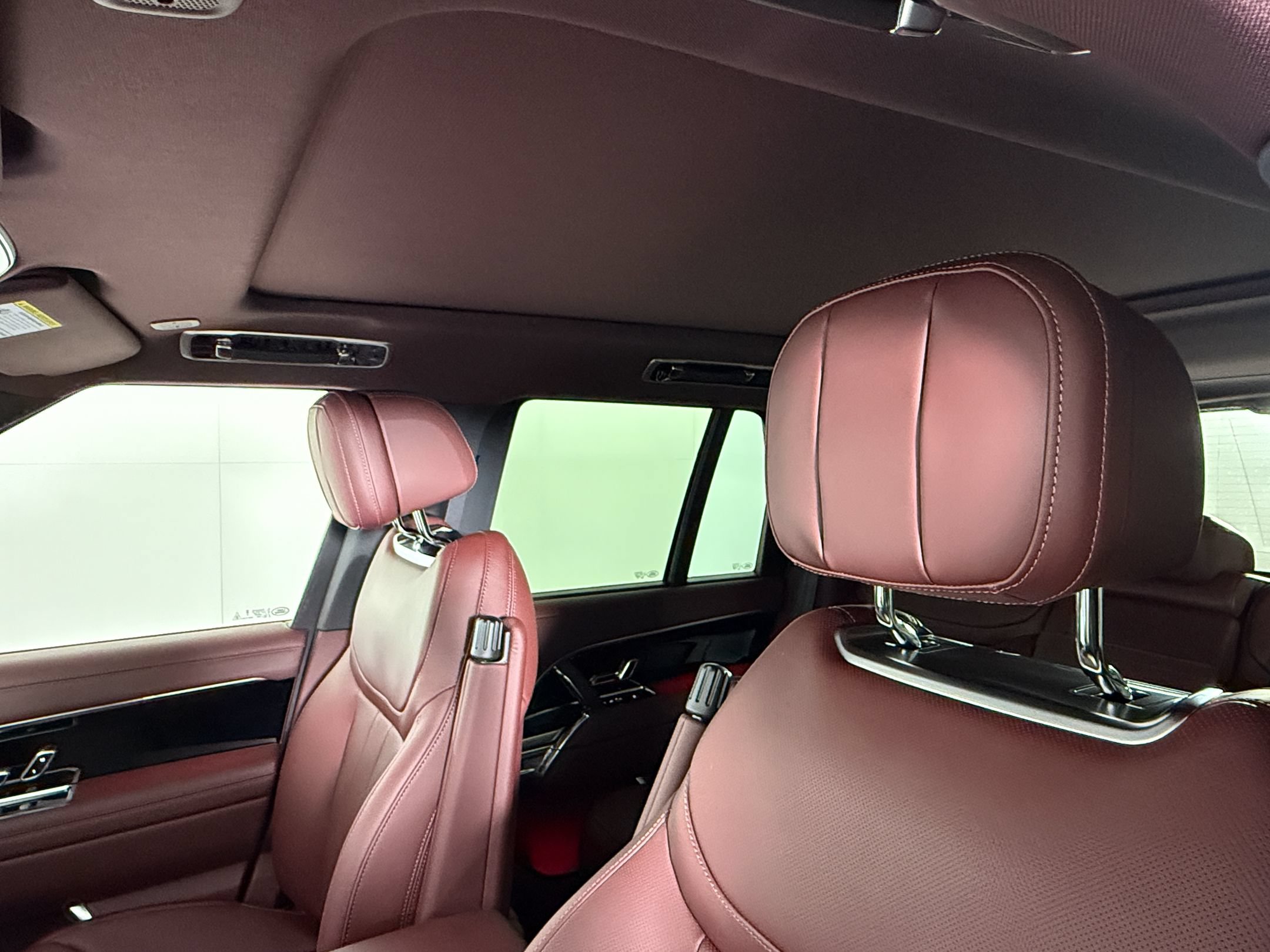 New 2026 Land Rover Range Rover SE AWD/4WD image 22