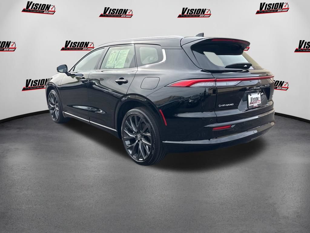 Used 2025 Toyota Crown Signia w/ Advanced Technology Package AWD/4WD image 3