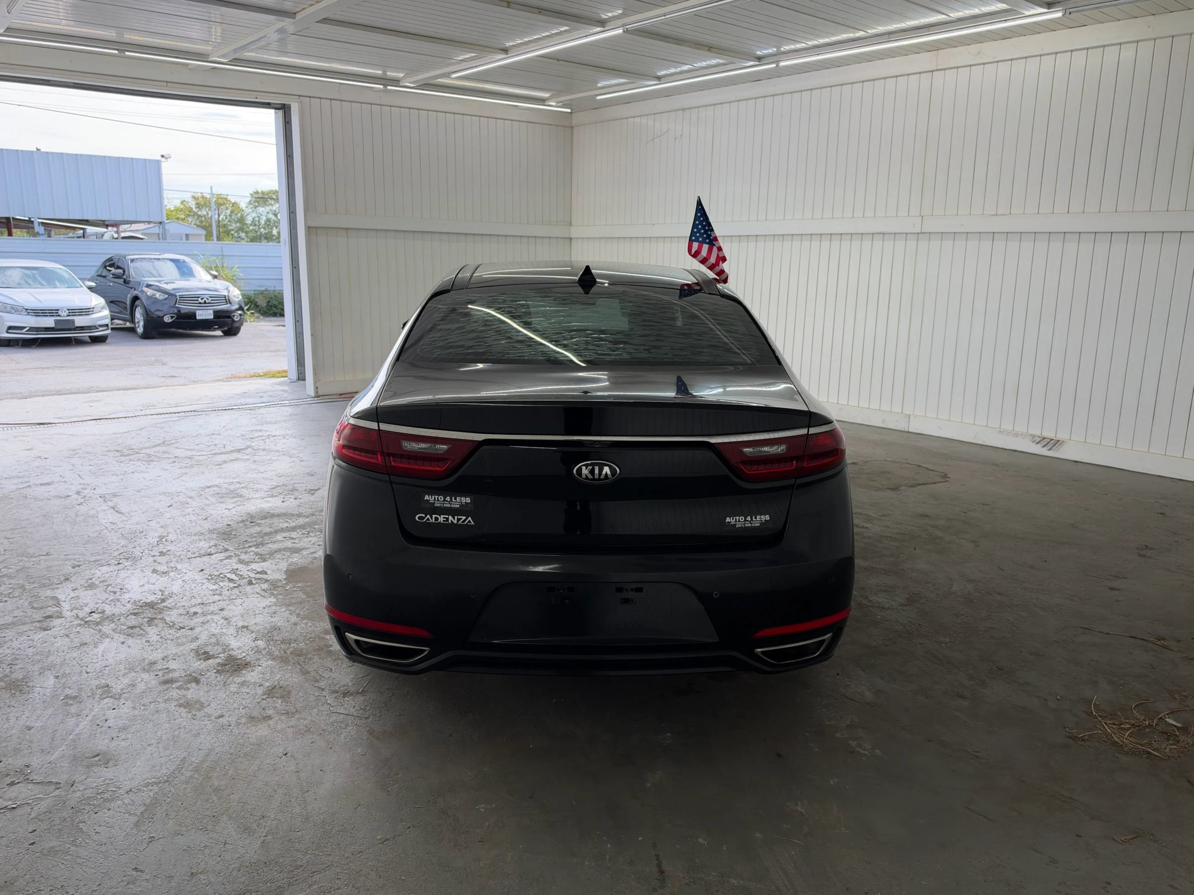 Used 2019 Kia Cadenza Technology FWD image 6