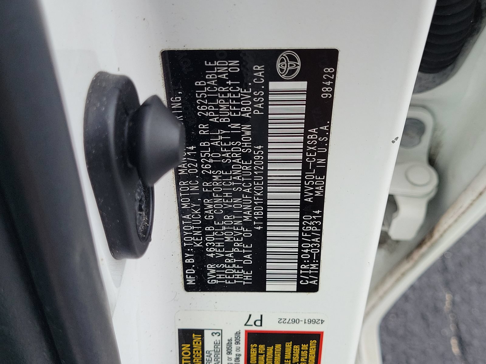 Used 2014 Toyota Camry SE w/ Moonroof Package FWD image 30