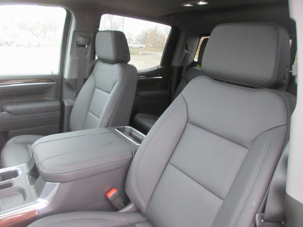 New 2026 GMC Sierra 1500 Elevation w/ Elevation Premium Package image 13