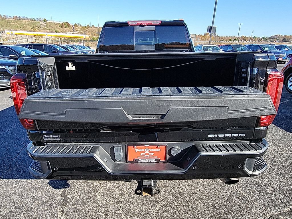 Used 2023 GMC Sierra 2500 Denali w/ Technology Package image 10