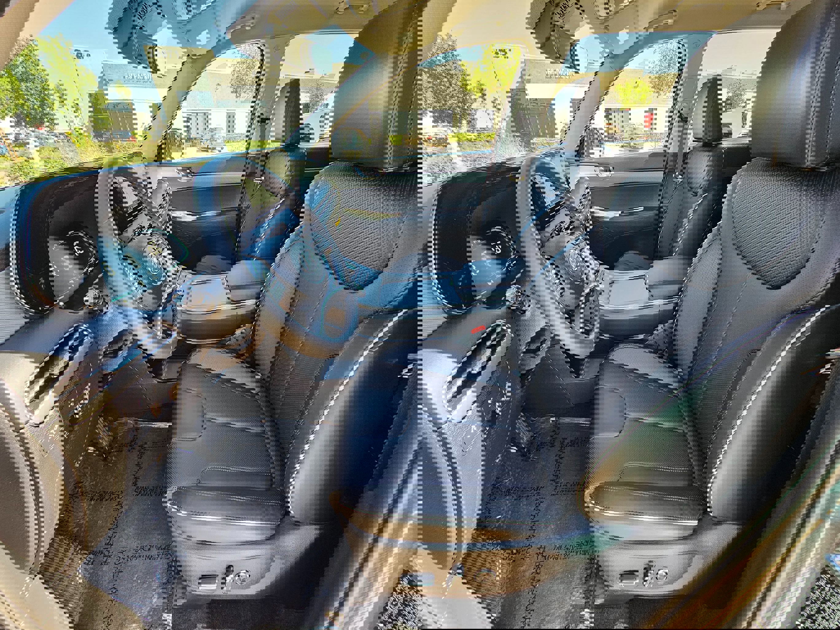 Used 2025 Hyundai Palisade SEL image 17