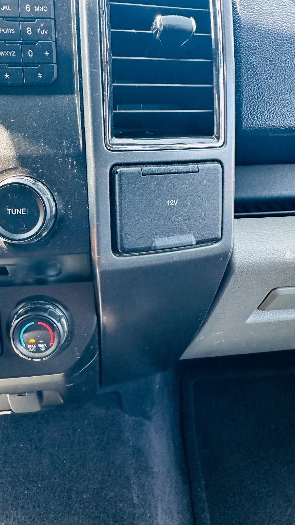 Used 2017 Ford F150 XLT image 28