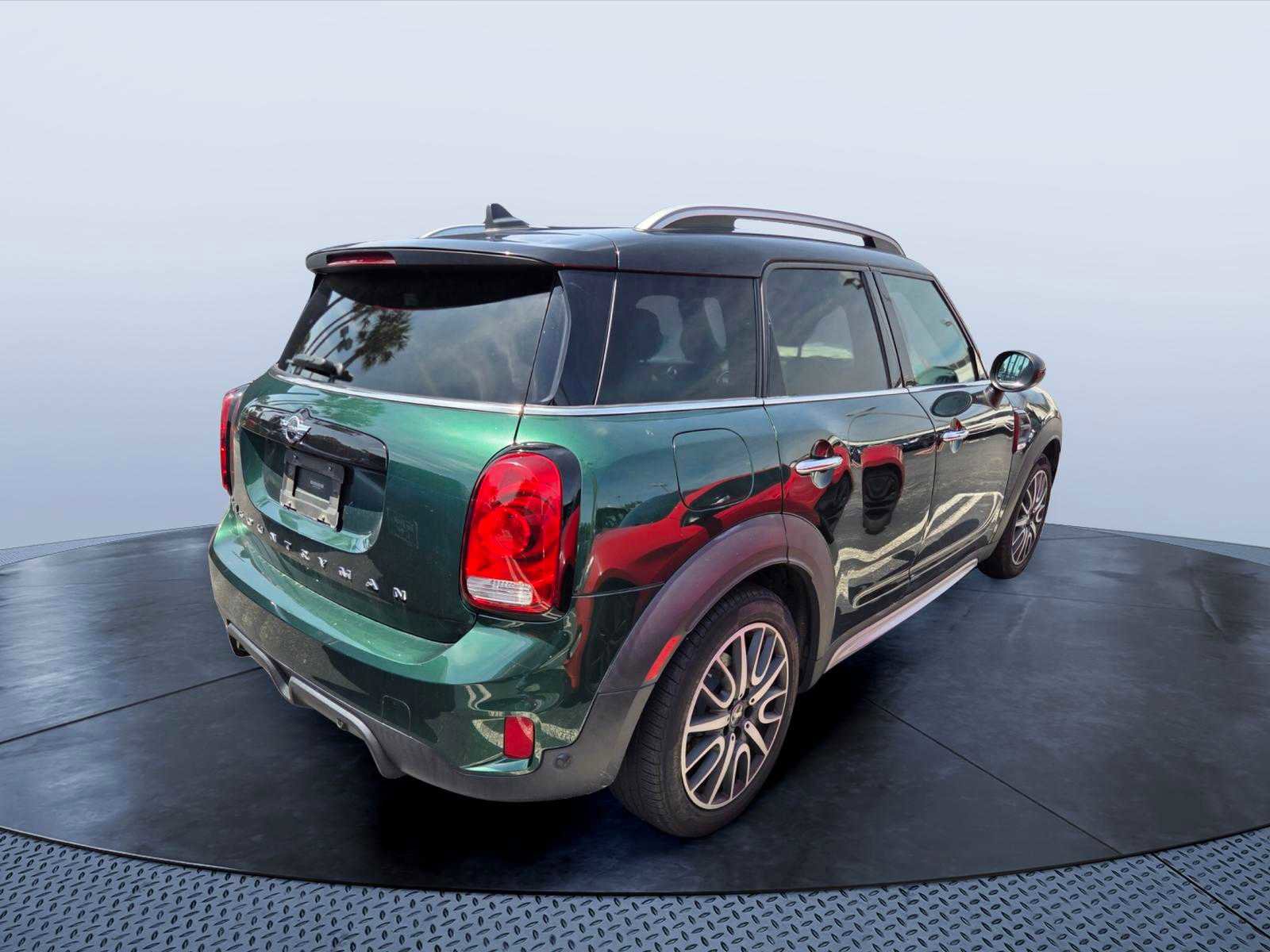Used 2018 MINI Cooper Countryman FWD image 3