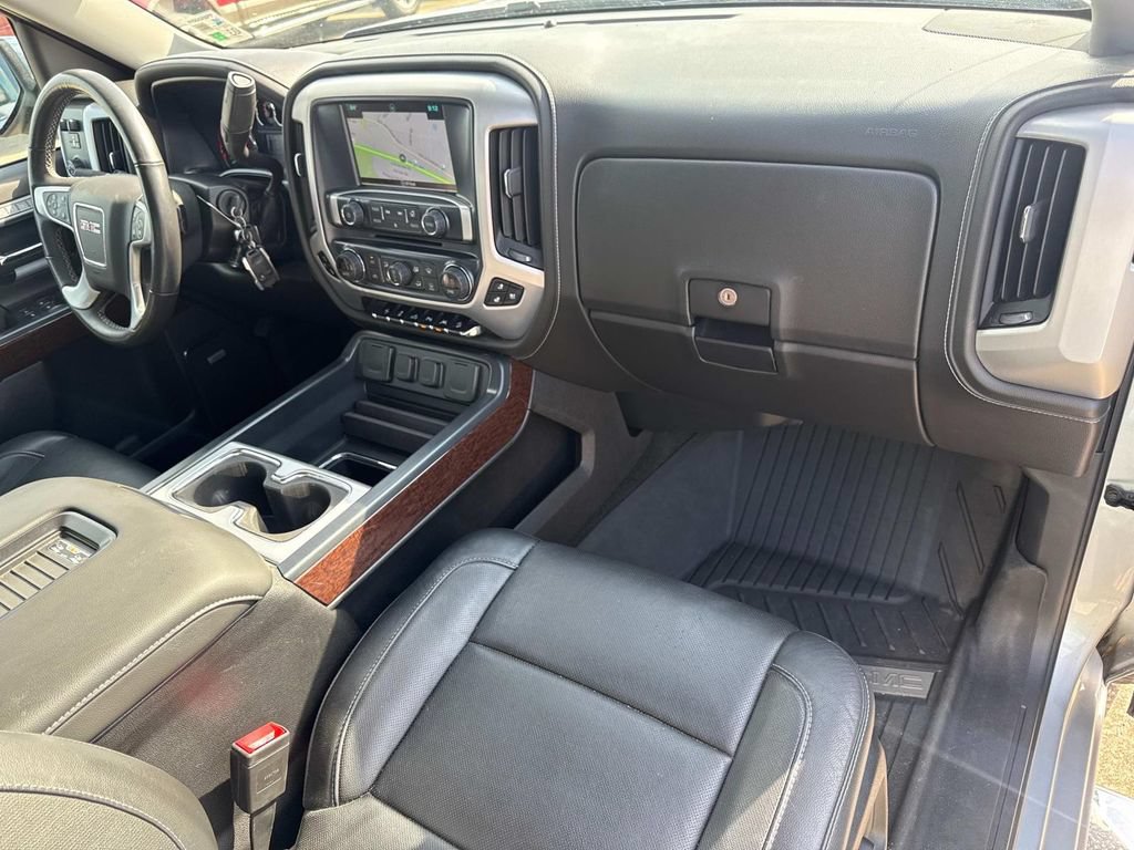 Used 2018 GMC Sierra 1500 SLT AWD/4WD image 19