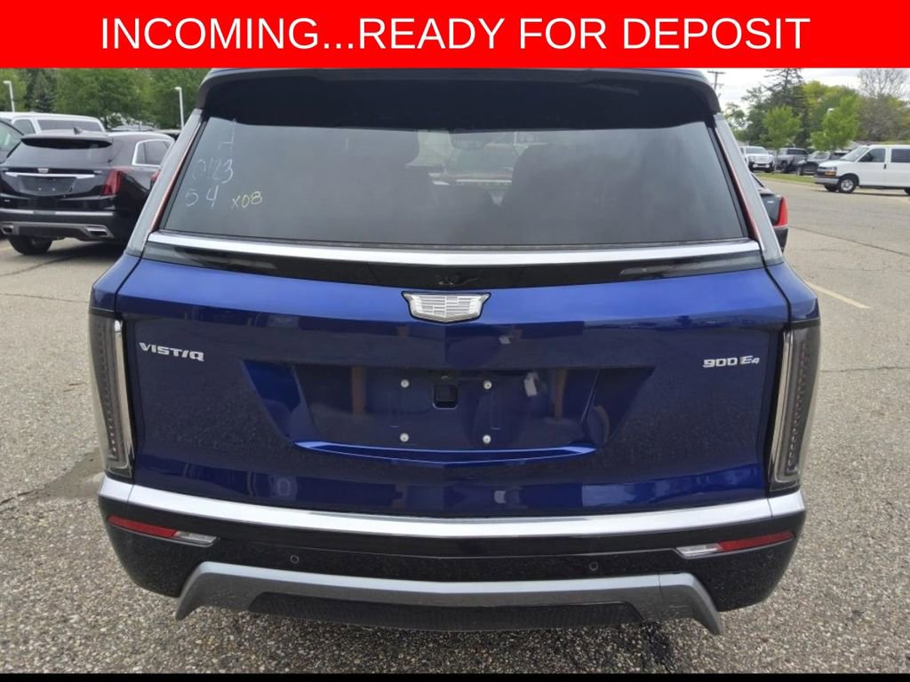Used 2026 Cadillac Vistiq Premium Luxury AWD/4WD image 16