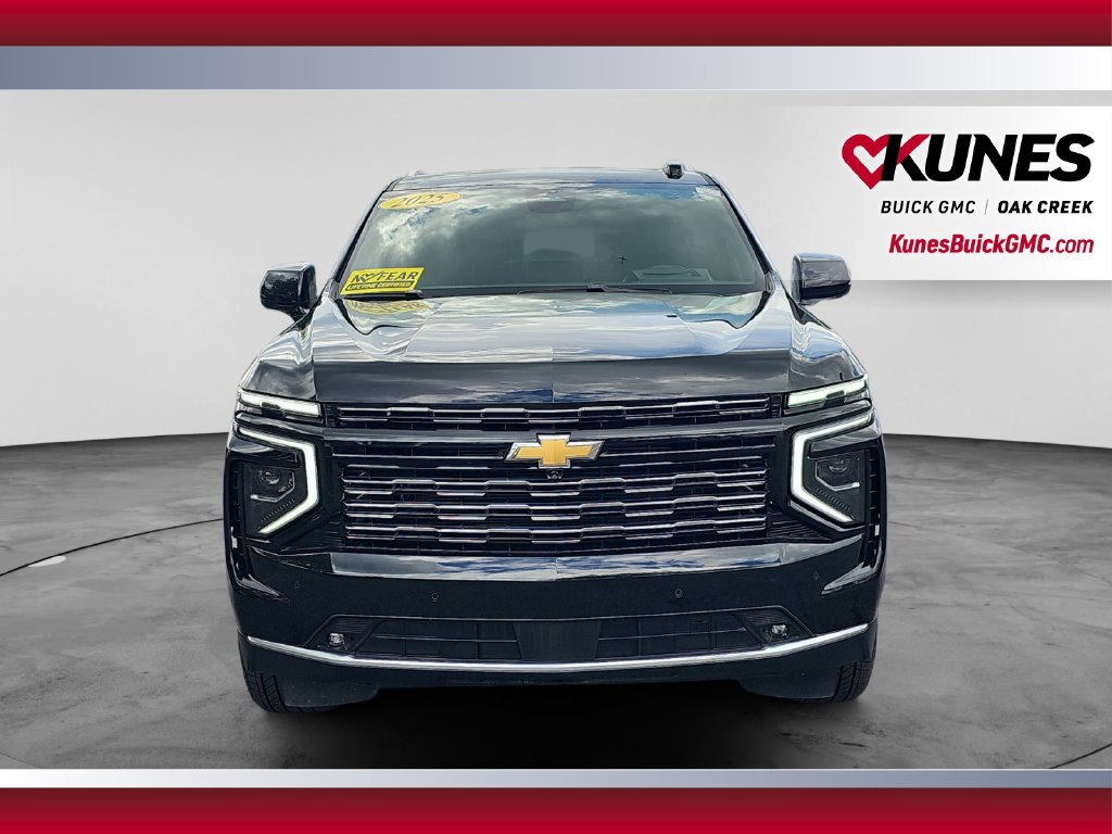 Used 2025 Chevrolet Tahoe High Country w/ Sun And Tow Package AWD/4WD image 3