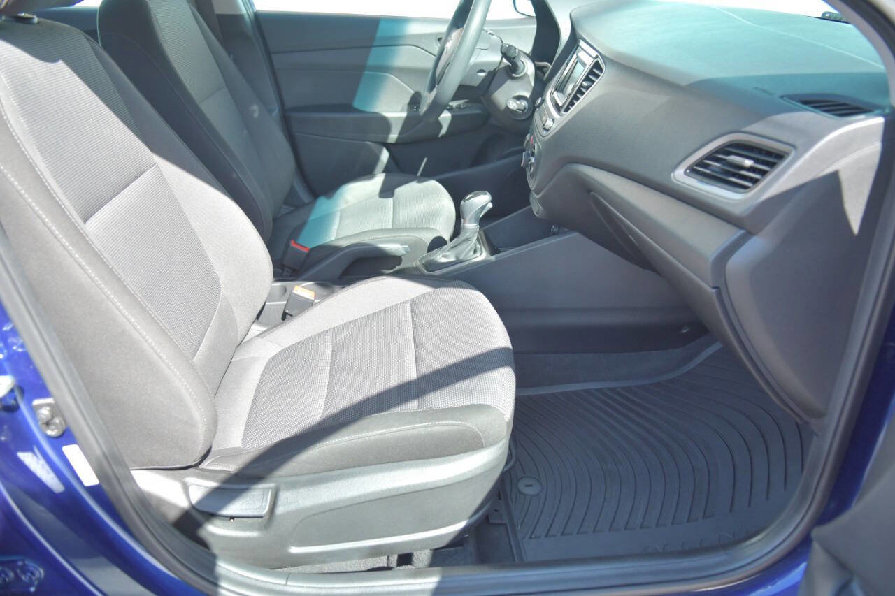 Used 2019 Hyundai Accent SE image 33