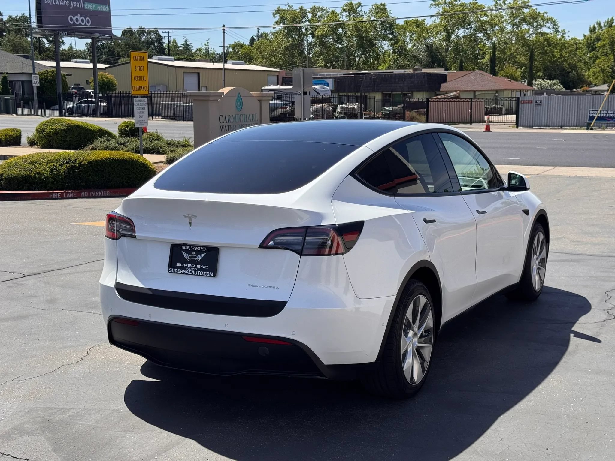 Used 2021 Tesla Model Y Long Range AWD/4WD image 6
