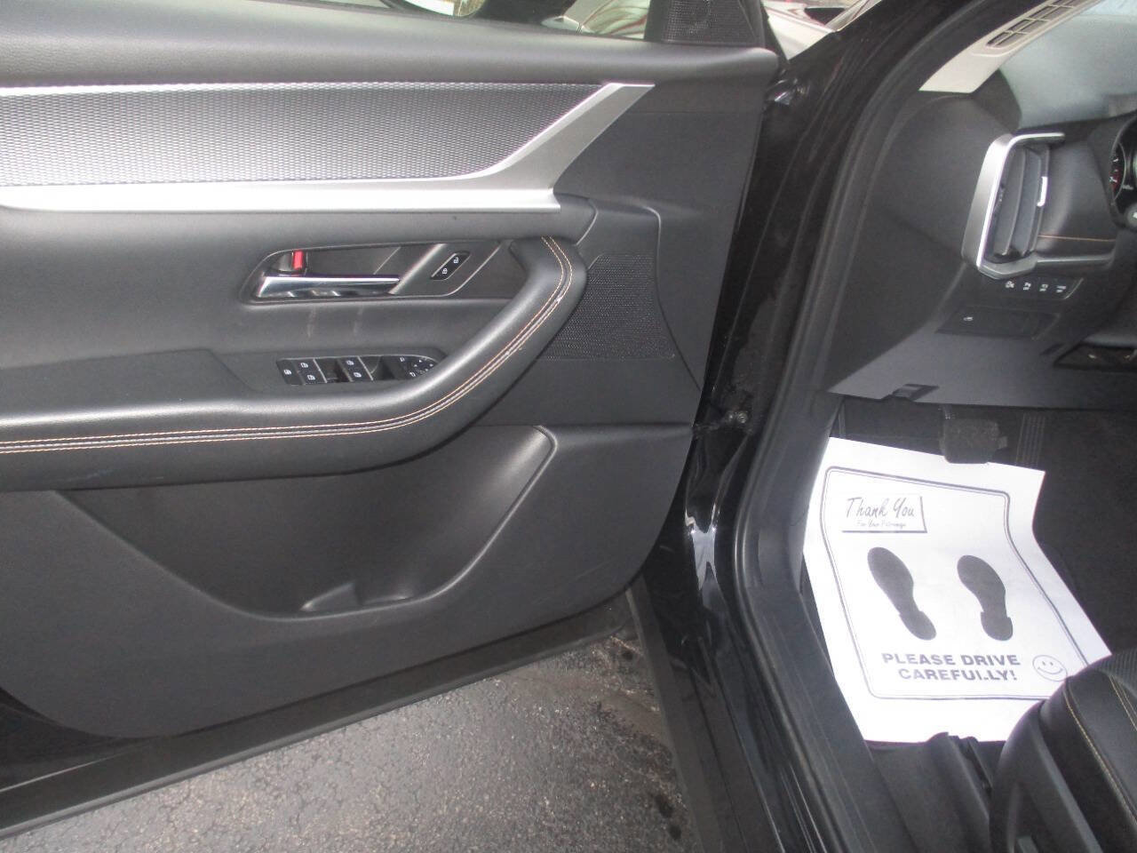 Used 2025 MAZDA CX-70 3.3 Turbo w/ Preferred Package image 16