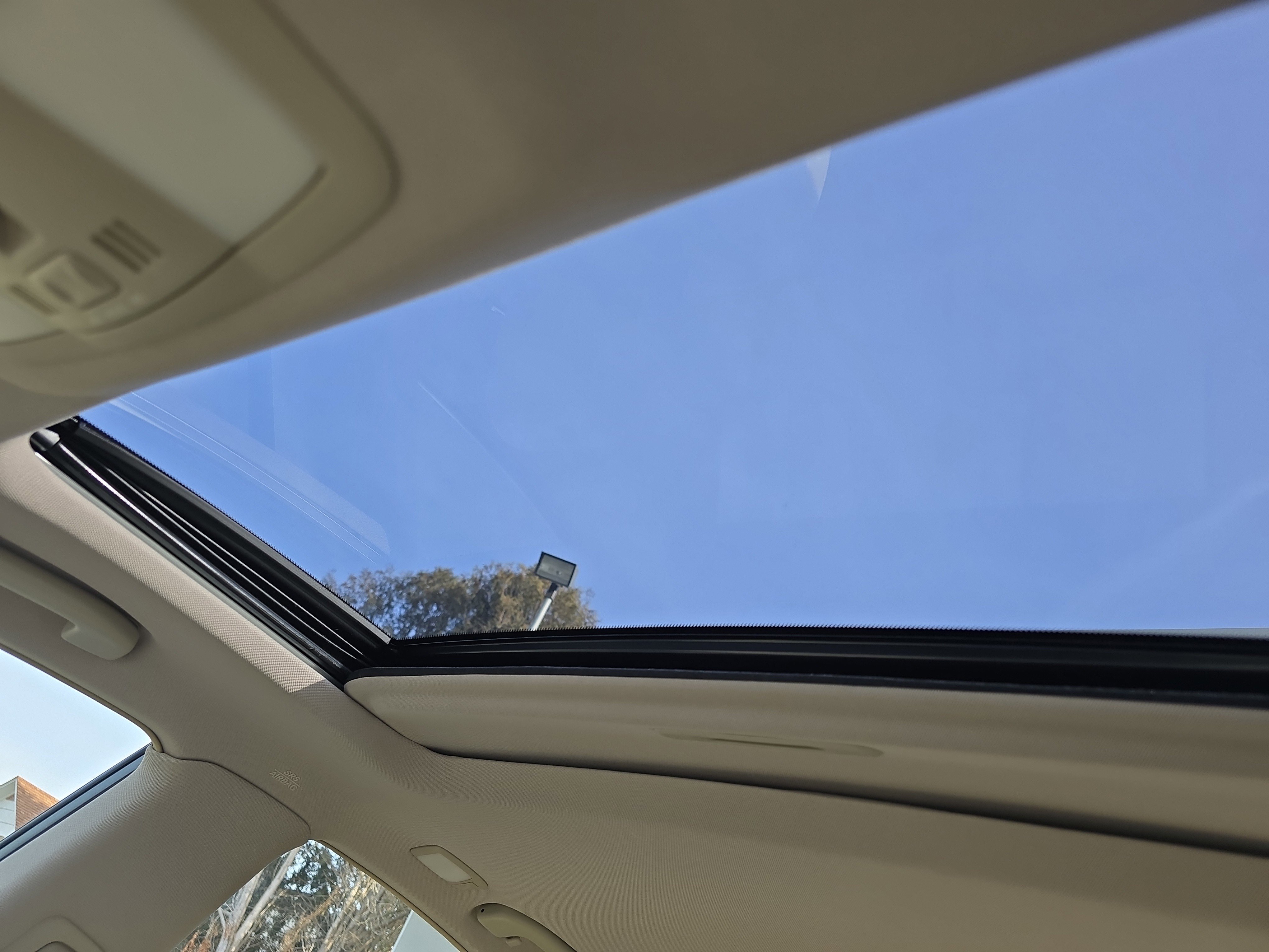 Used 2015 INFINITI QX50 Journey w/ Premium Package image 32