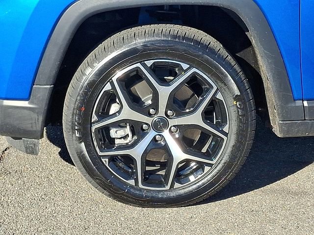 Used 2026 Jeep Compass Limited AWD/4WD image 8