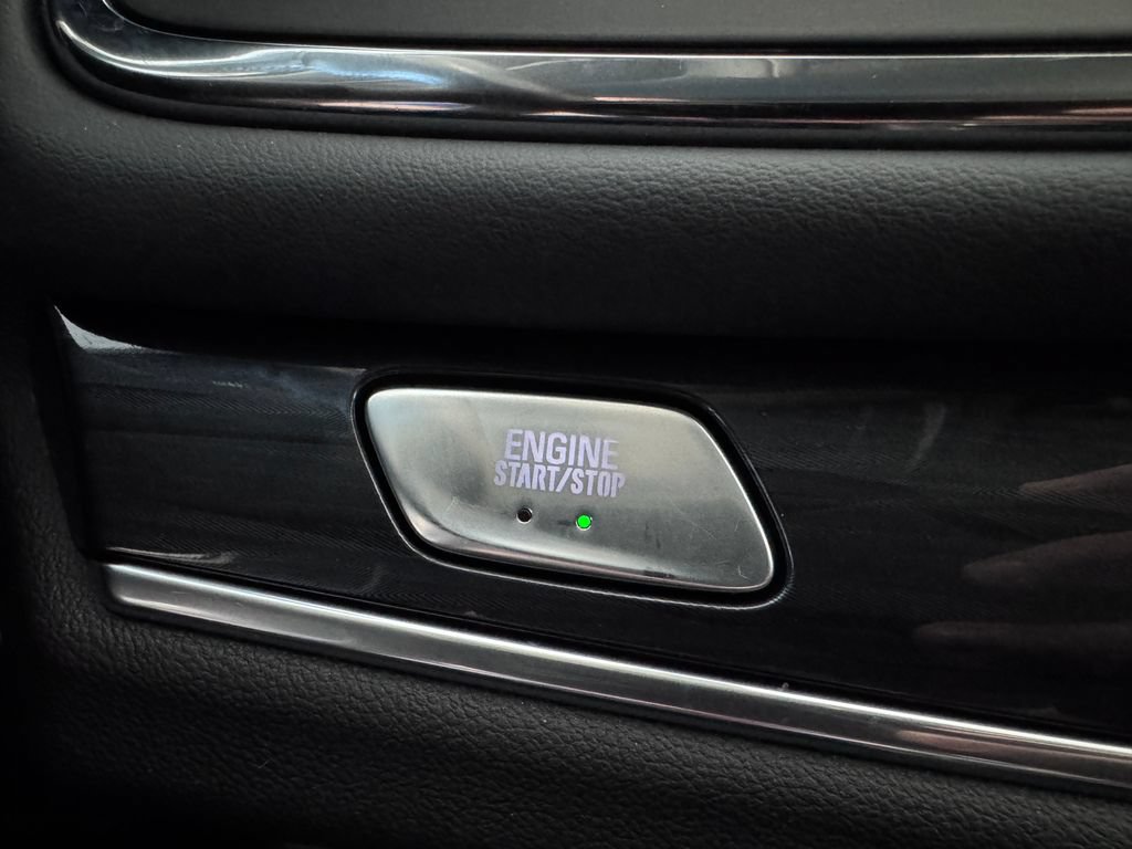 Certified 2021 Buick Enclave Essence AWD/4WD image 22