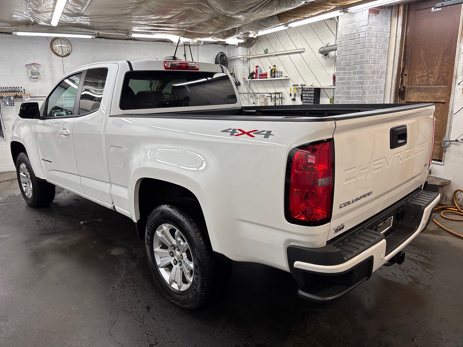 Used 2022 Chevrolet Colorado LT w/ Safety Package AWD/4WD image 5
