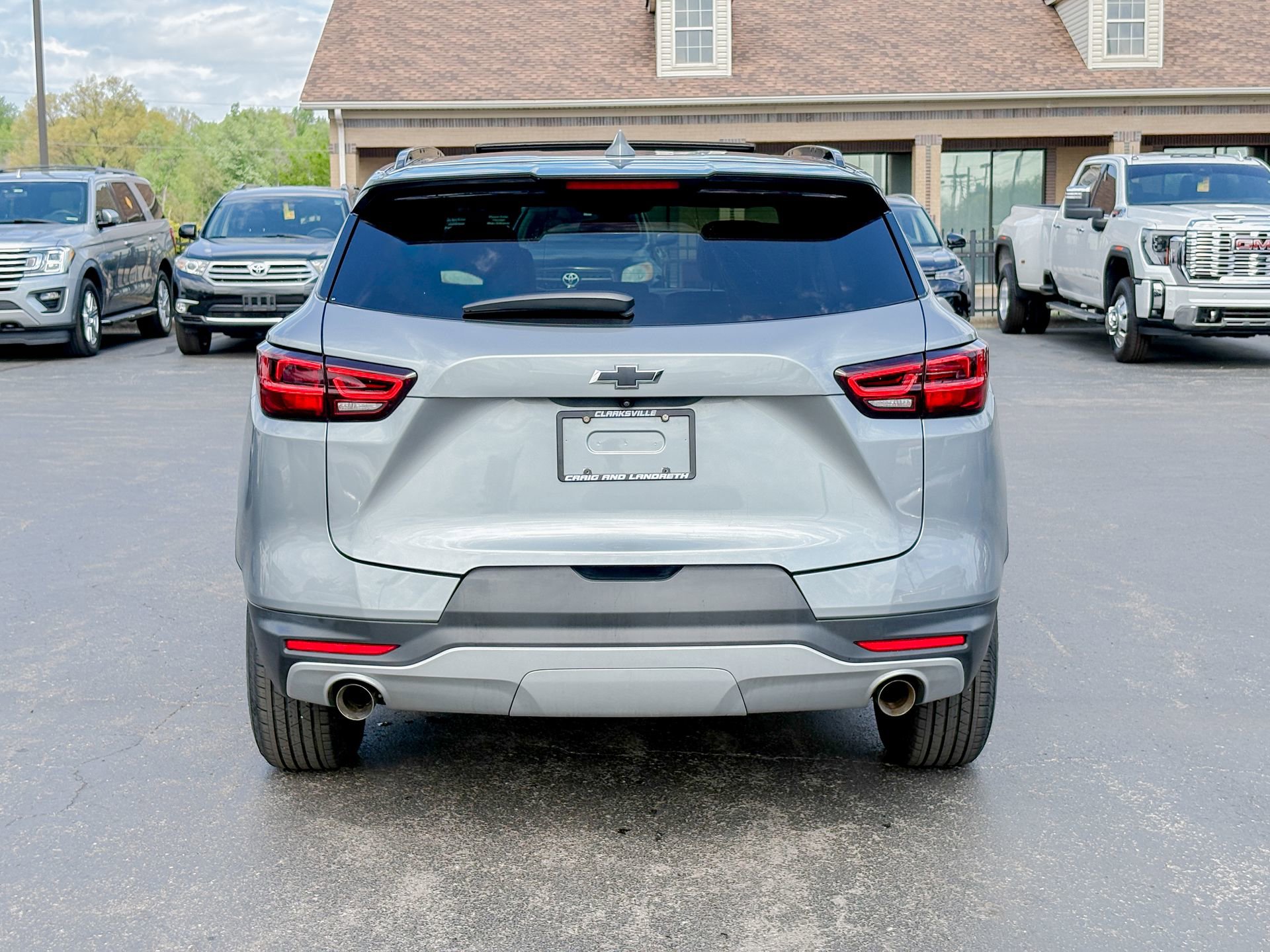 Used 2023 Chevrolet Blazer LT w/ Midnight/Sport Edition AWD/4WD image 12