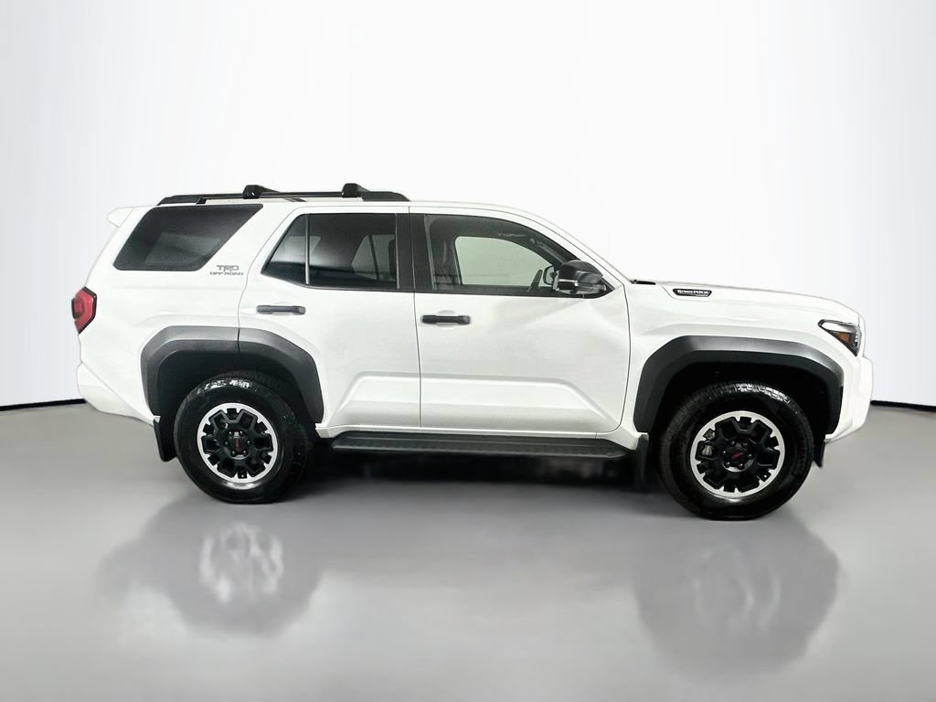 Certified 2026 Toyota 4Runner TRD Off-Road Premium AWD/4WD image 4