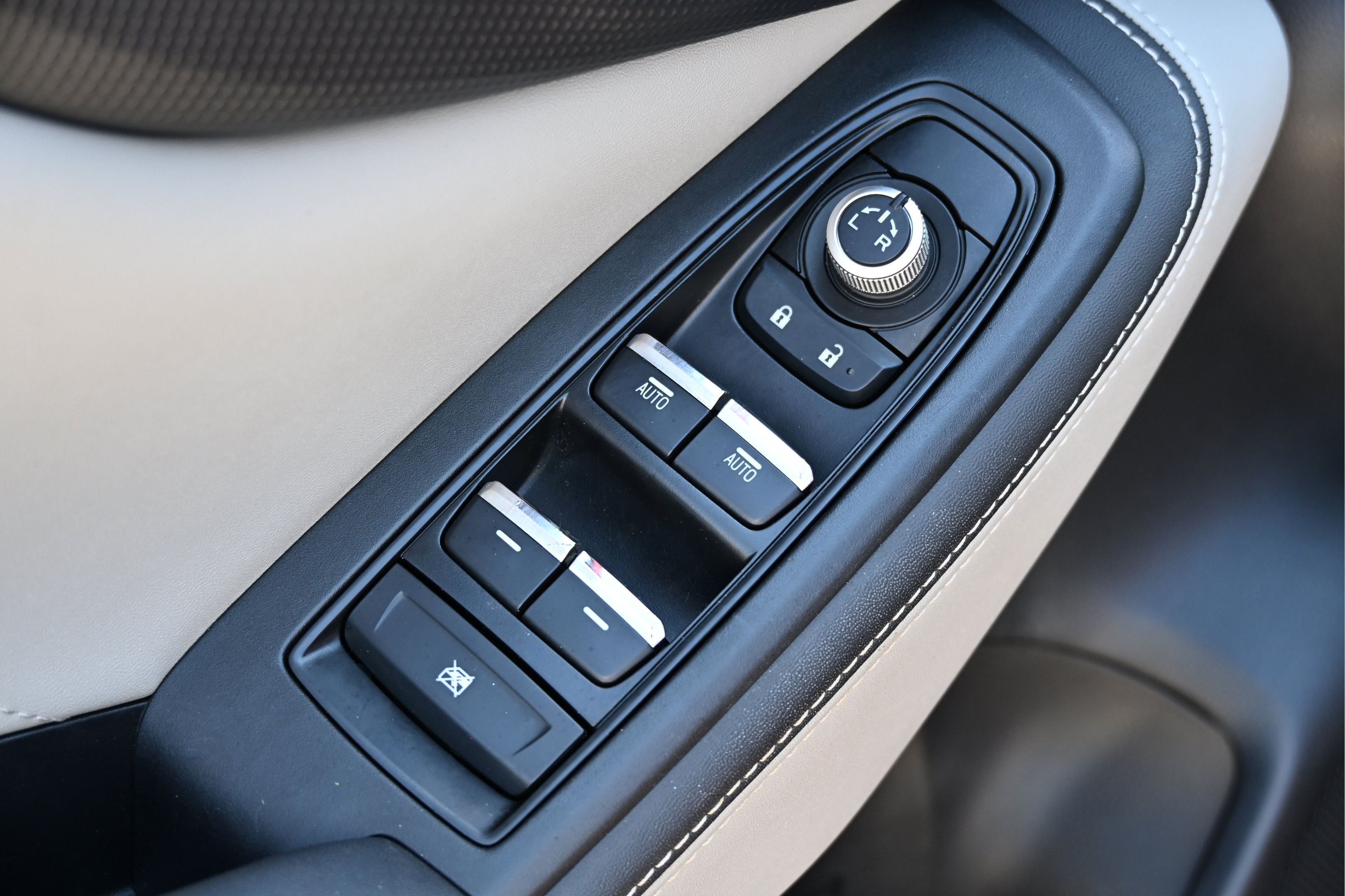 Used 2024 Subaru Forester Limited AWD/4WD image 17