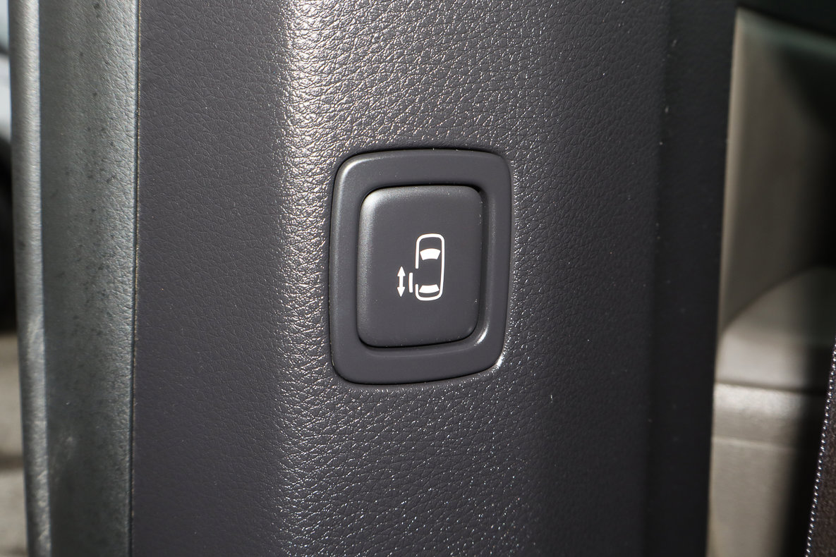 Used 2025 Kia Carnival image 19