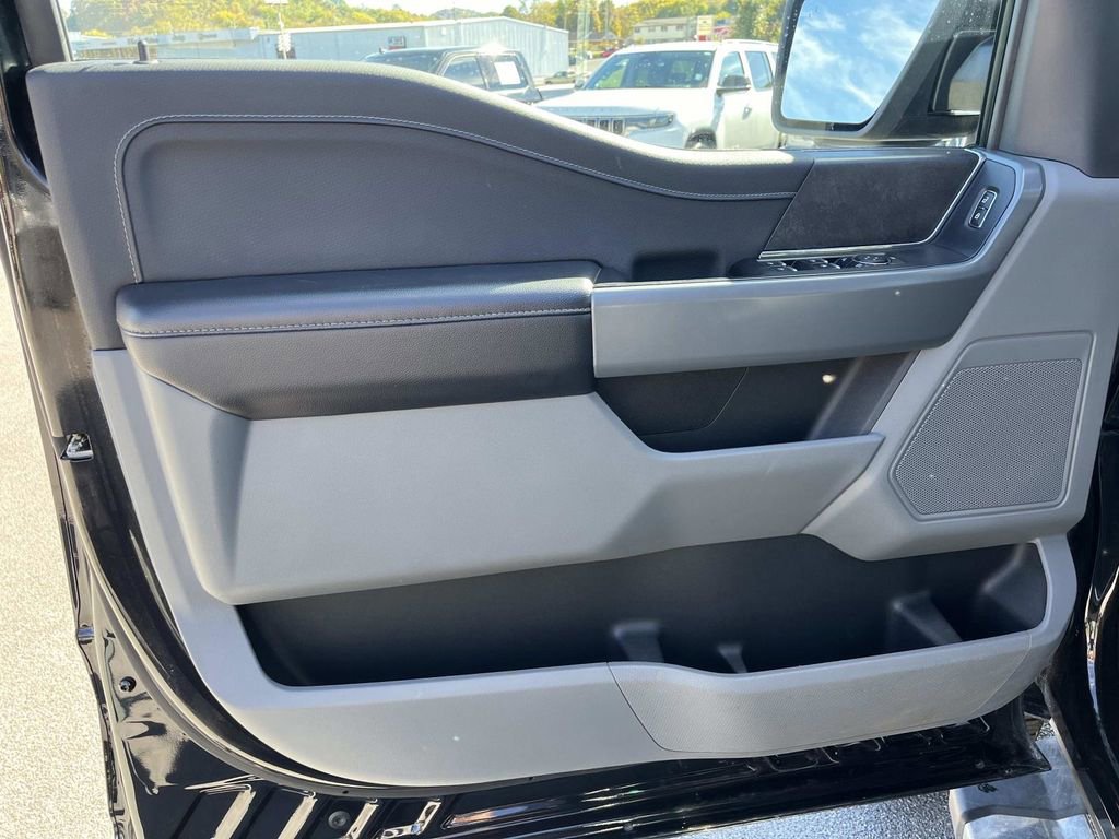 Used 2024 Ford F150 XLT image 23