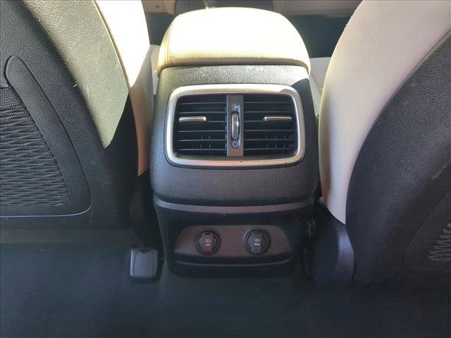 Used 2018 Kia Sorento LX image 17