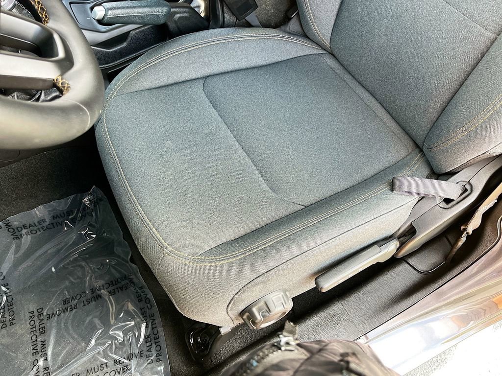 Used 2024 Jeep Gladiator Sport AWD/4WD image 19
