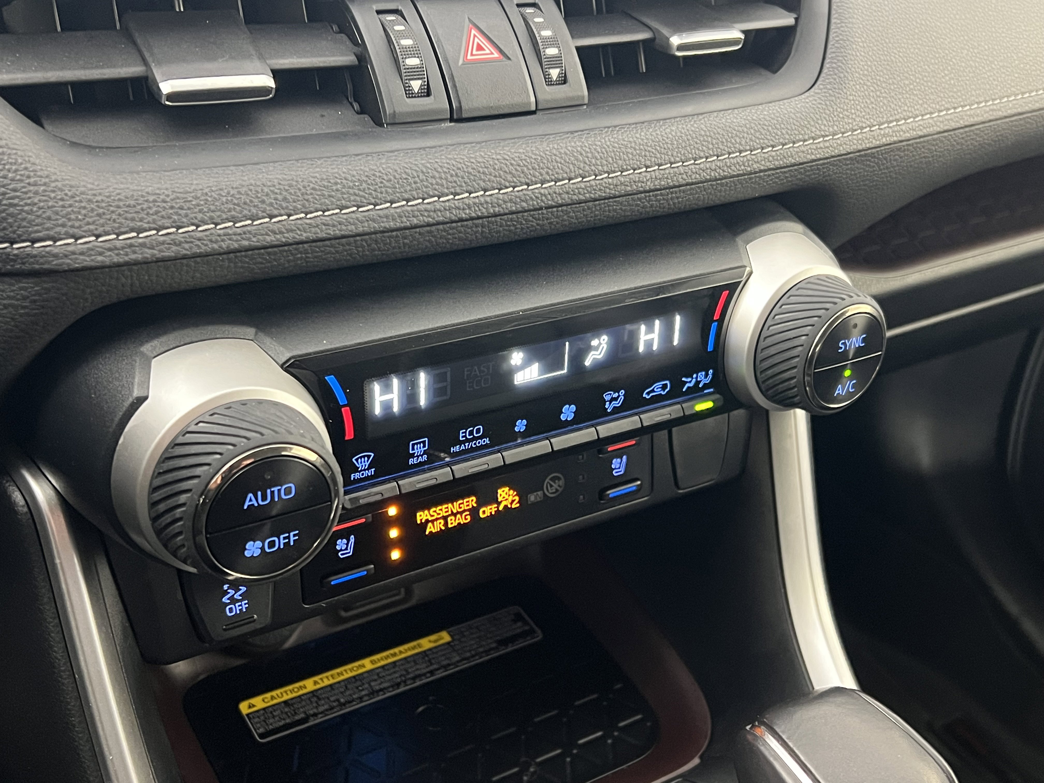 Used 2020 Toyota RAV4 Limited image 32