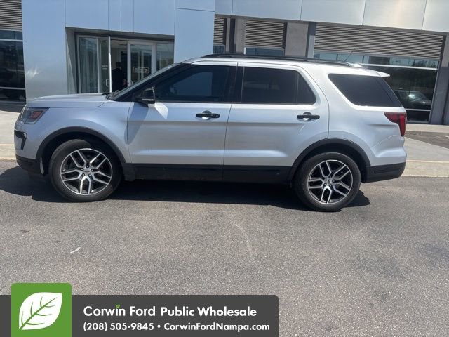Used 2018 Ford Explorer Sport AWD/4WD image 8
