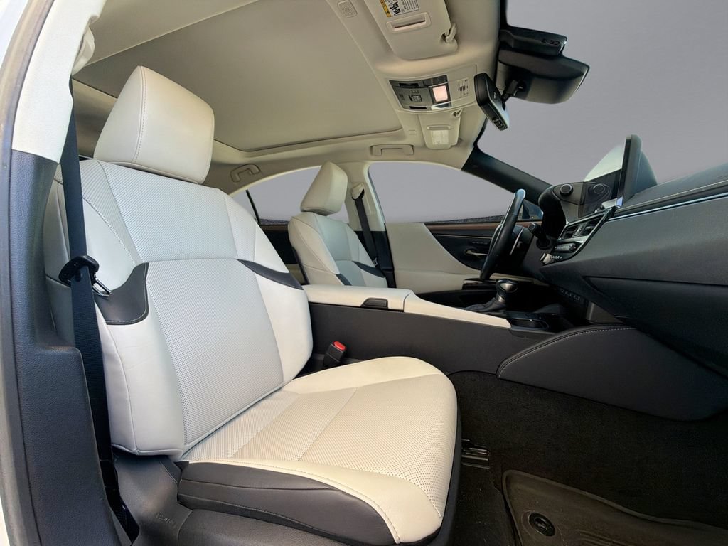 Certified 2023 Lexus ES 350 w/ Premium Package FWD image 16
