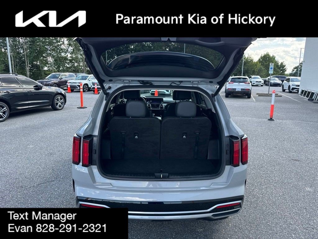 Used 2022 Kia Sorento SX AWD/4WD image 10