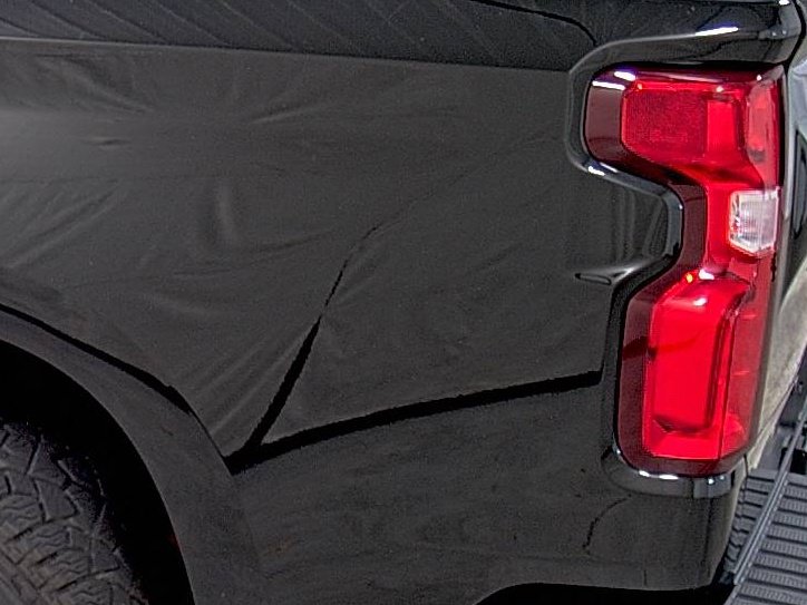 Used 2021 Chevrolet Silverado 1500 High Country w/ Technology Package AWD/4WD image 10