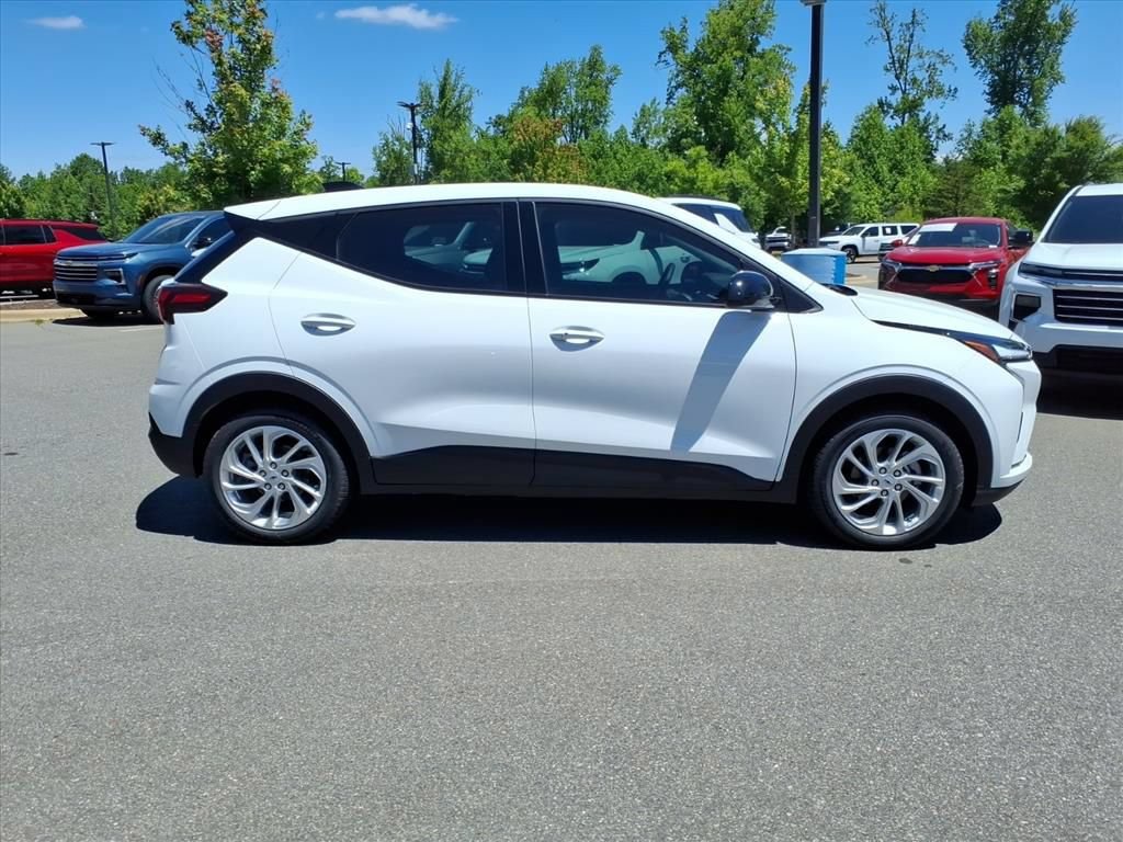 New 2027 Chevrolet Bolt LT FWD image 27