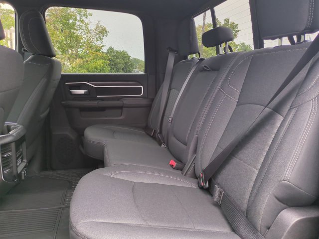 New 2026 RAM 2500 Big Horn AWD/4WD image 14