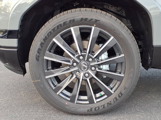 New 2026 Lexus GX 550 w/ Cold Area Package AWD/4WD image 11